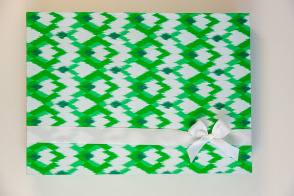 Gift Box for Her in Green - Image 4